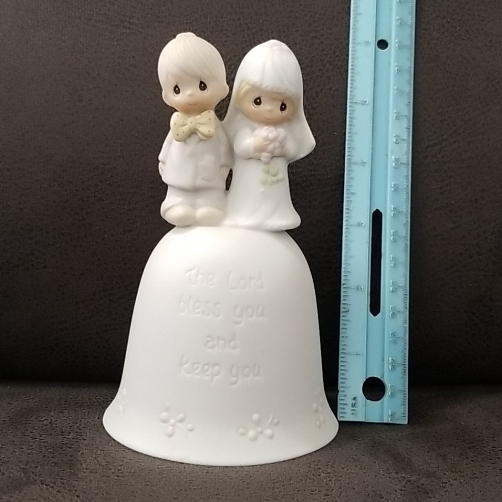 Precious Moments Figurine